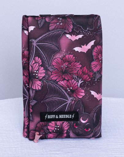 Couvre-livre de poche — Chauve-souris et fleurs