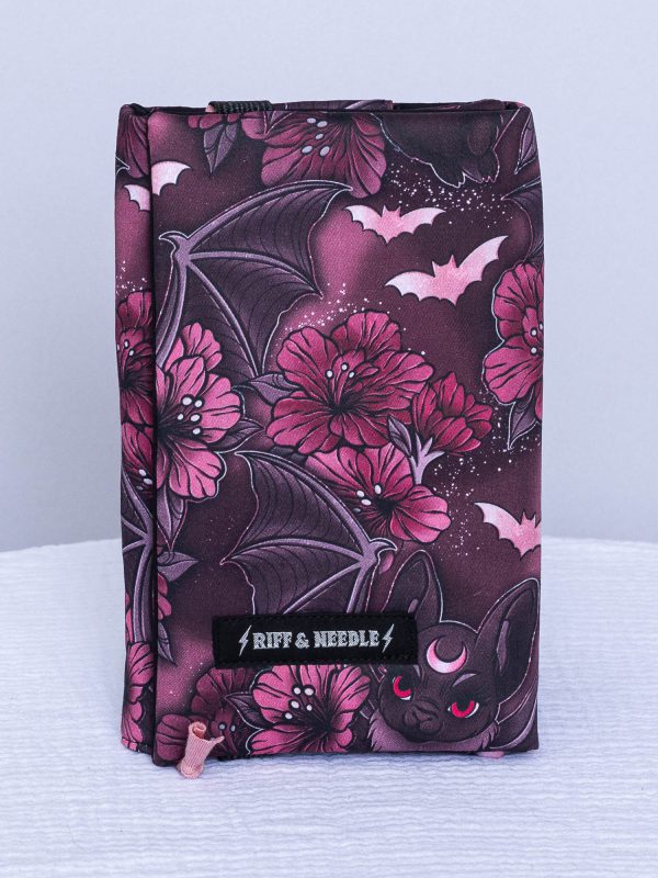 Couvre-livre de poche — Chauve-souris et fleurs