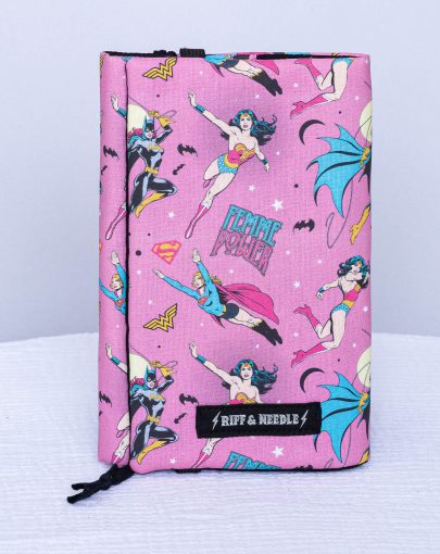 Couvre-livre de poche — Comics Girls