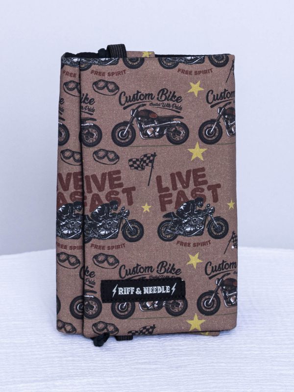 Couvre-livre de poche — Moto