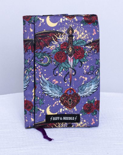 Couvre-livre de poche — Romance pourpre