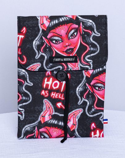 Pochette à livre grand format — Hot as Hell