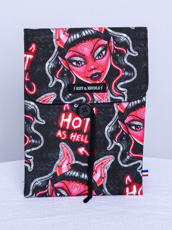 Pochette à livre grand format — Hot as Hell