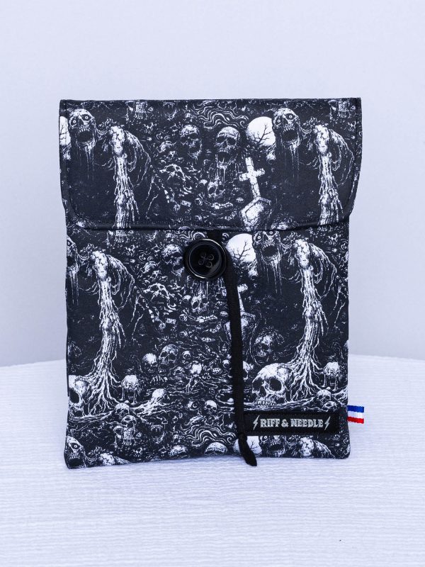 Pochette à livre petit format — Cauchemar au cimetière
