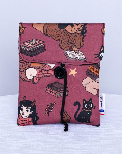 Pochette à livre petit format — Lectrice d’automne