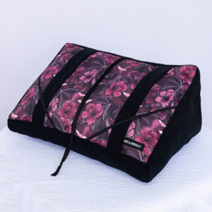 Coussin de lecture prêt à expédier — Chauve-souris et fleurs