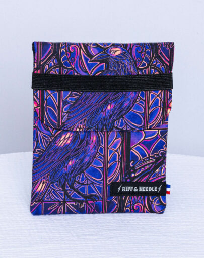 Pochette à liseuse 6 pouces — Corbeau vitrail