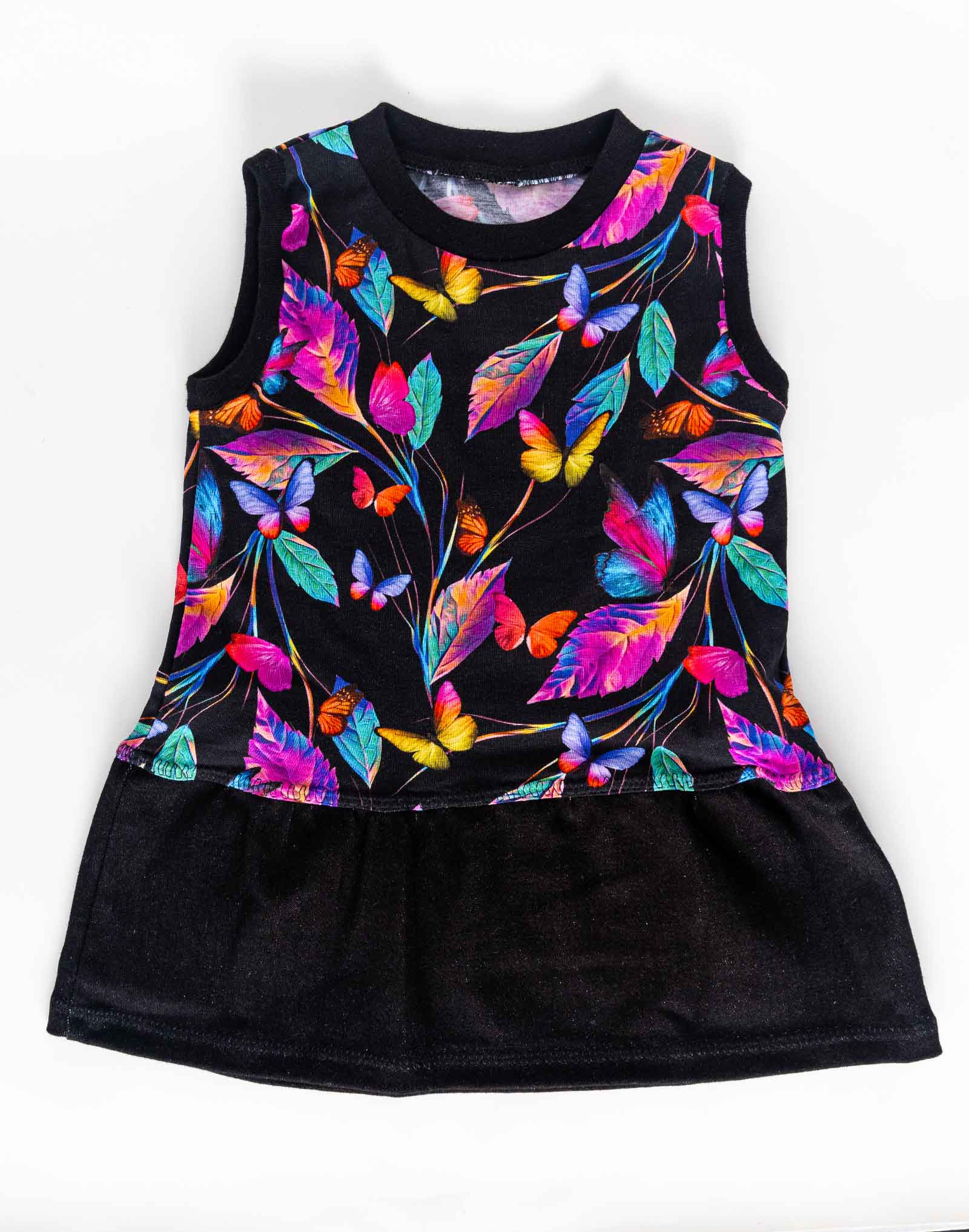 Robe papillons cousue main pour bébé
